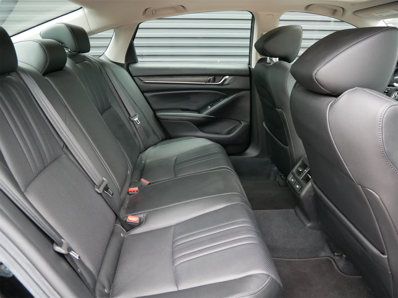 2021 Honda Accord Hybrid Touring photo 24