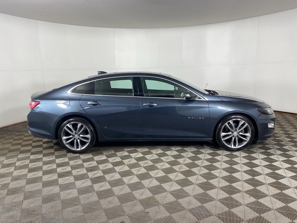 2020 Chevrolet Malibu Premier photo 3