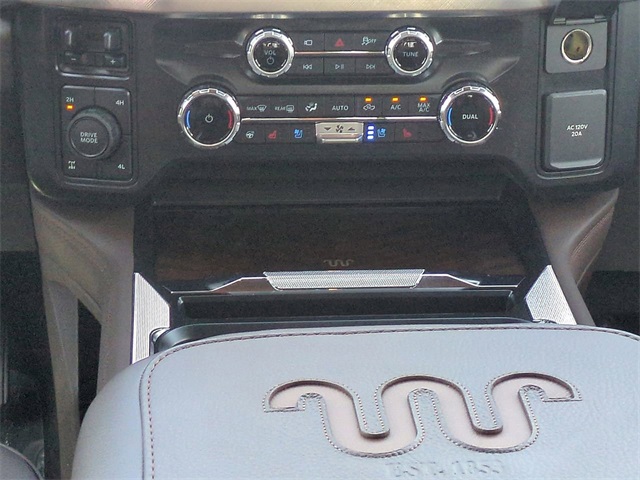 2025 Ford F-350 King Ranch photo 18