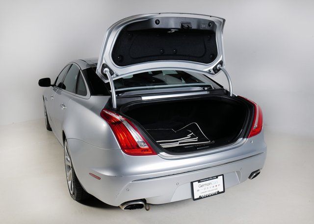 2013 Jaguar XJ XJL Portfolio photo 31