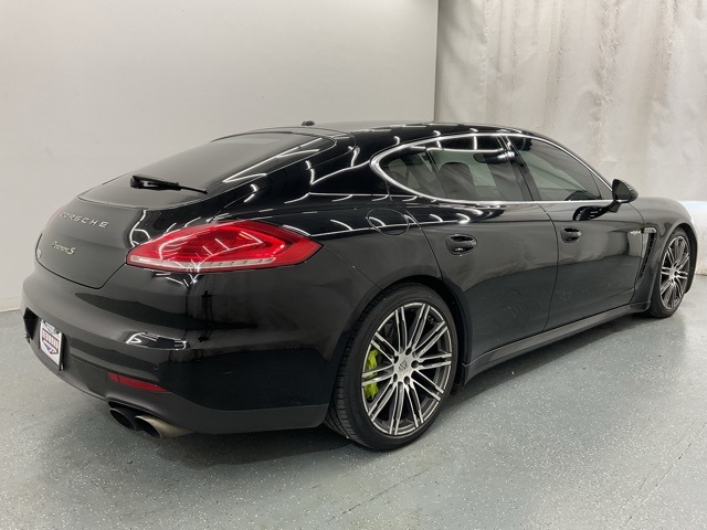 2016 Porsche Panamera E-Hybrid S photo 7