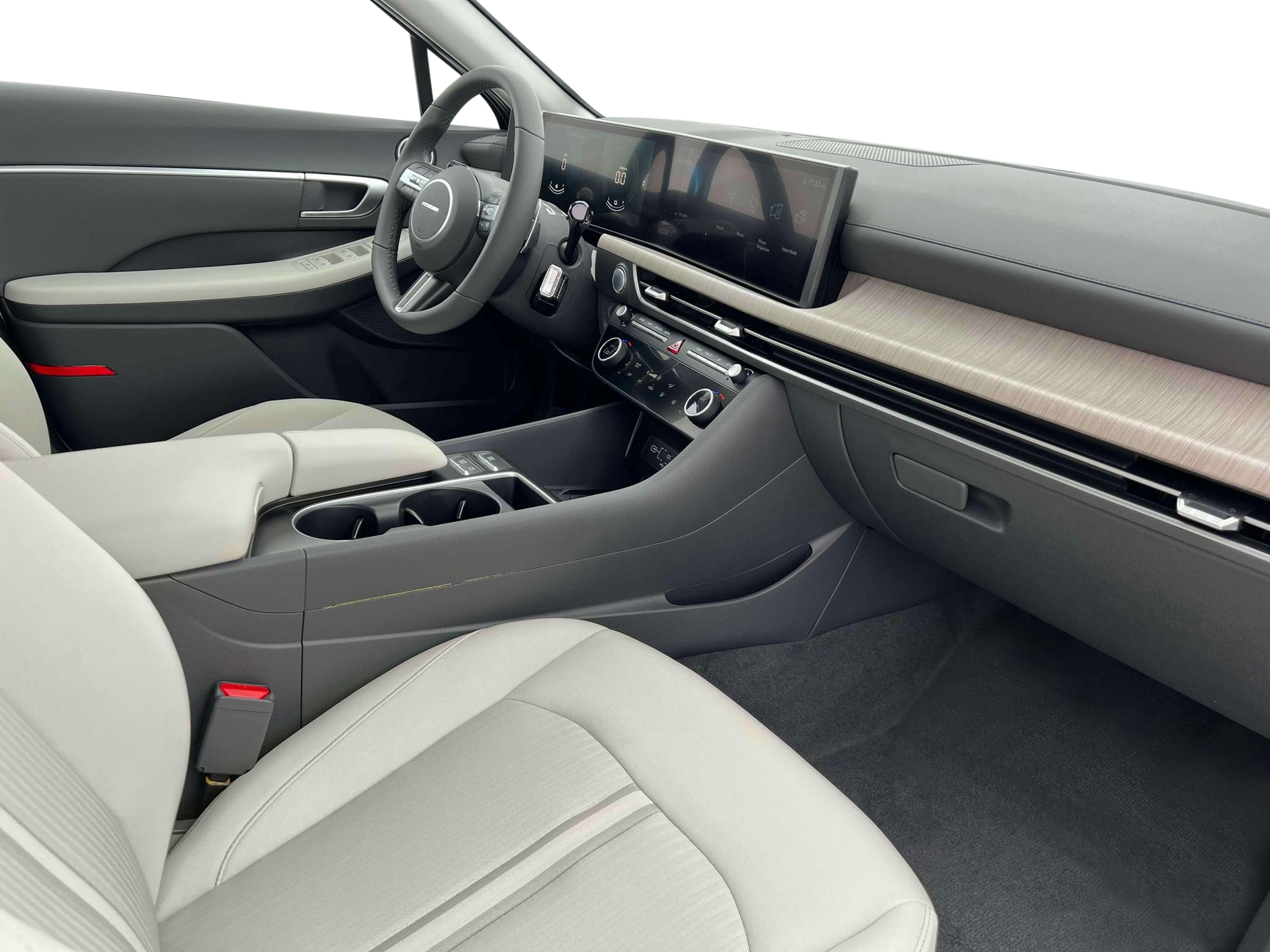 New 2025 Gray Hyundai SEL image 15