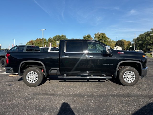 2020 Chevrolet Silverado 2500HD LTZ photo 2