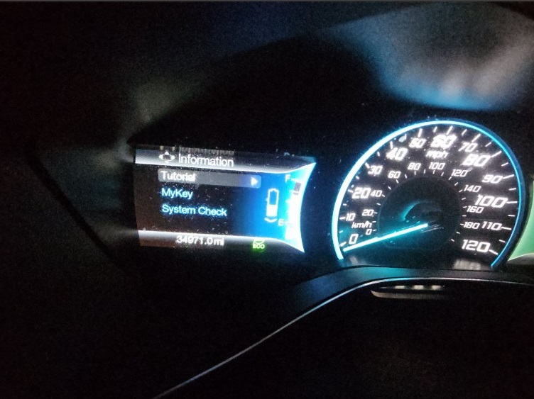 2016 Ford C-Max Hybrid SE photo 9