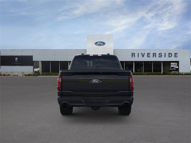 2025 Ford F-150 XLT photo 4