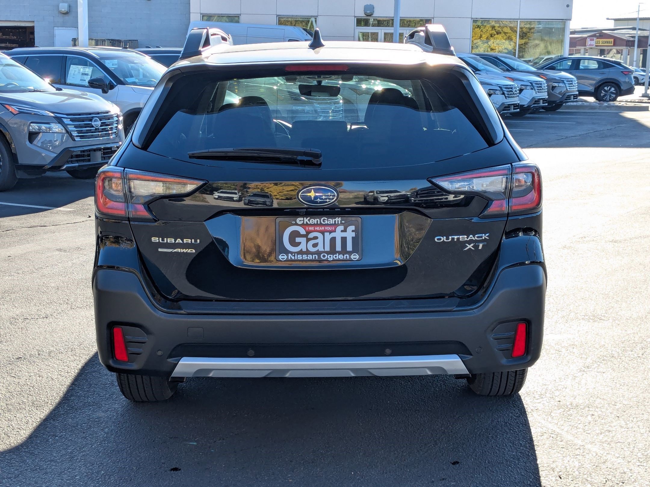 2022 Subaru Outback Limited XT photo 3