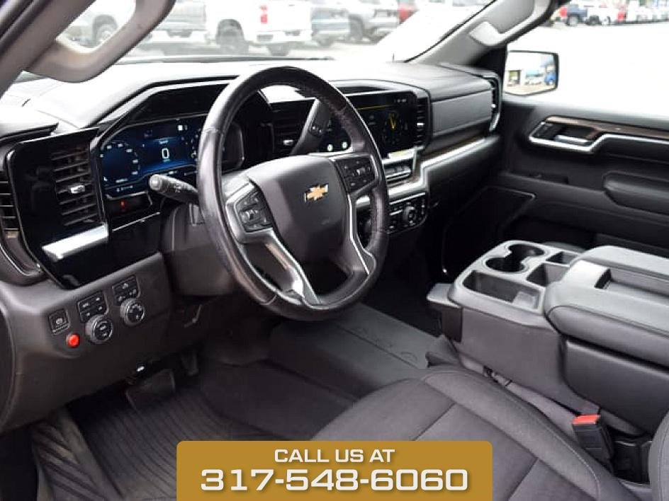 2022 Chevrolet Silverado 1500 LT photo 12