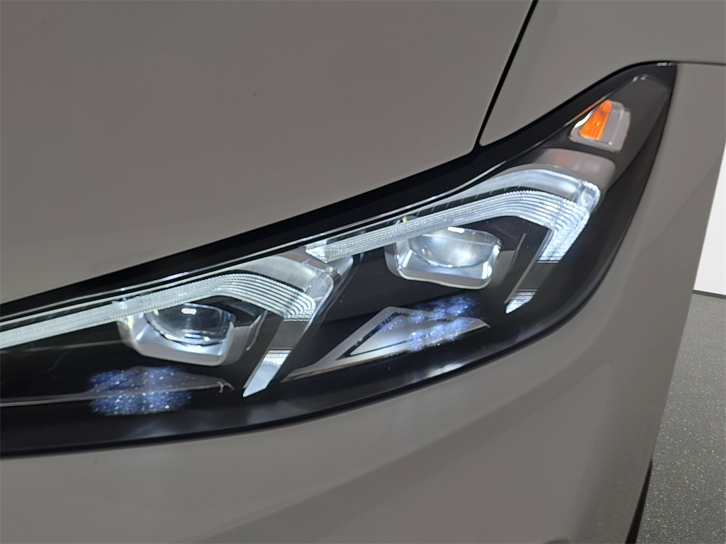 2025 Bmw 330i xDrive Sedan photo 29
