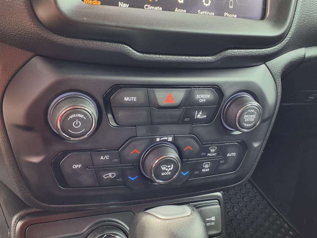 2023 Jeep Renegade Trailhawk photo 9