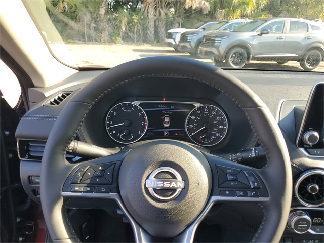 2025 Nissan Sentra SV photo 12