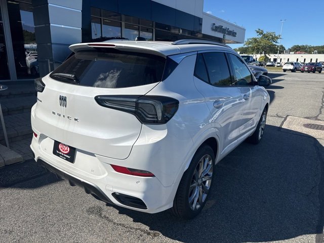 2026 Buick Encore GX Avenir photo 9