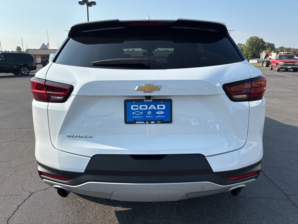 2025 Chevrolet Blazer 2LT photo 4