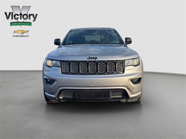 Used 2018 Jeep Grand Cherokee Altitude with VIN 1C4RJFAGXJC375901 for sale in Kansas City