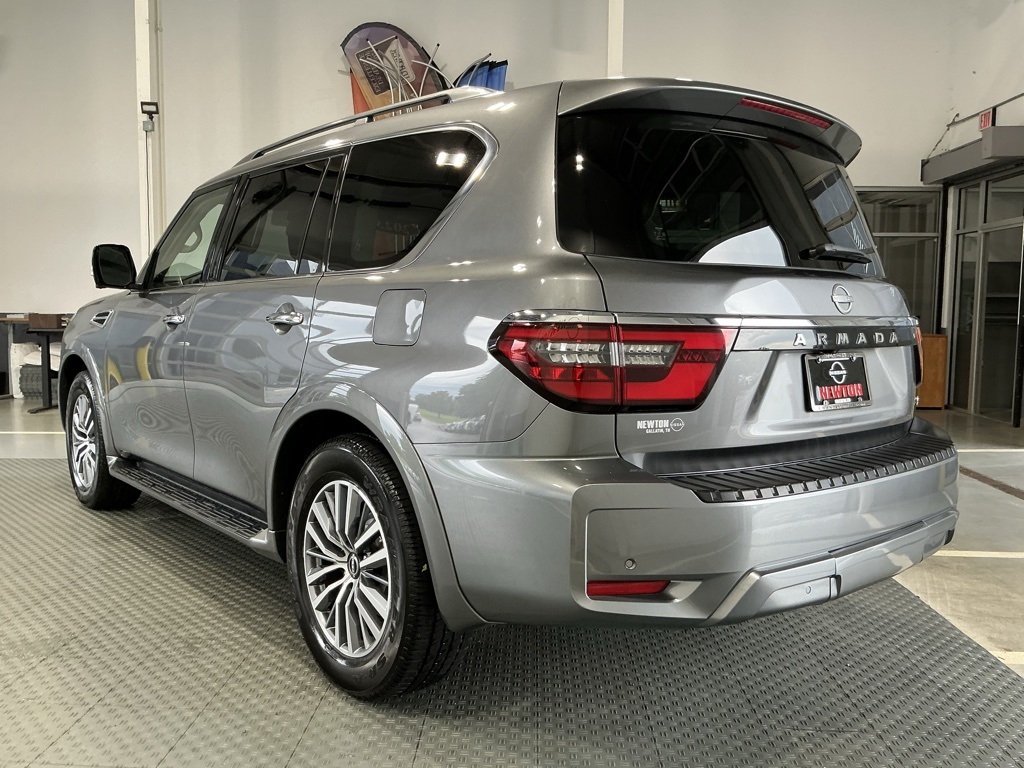2023 Nissan Armada SL photo 7