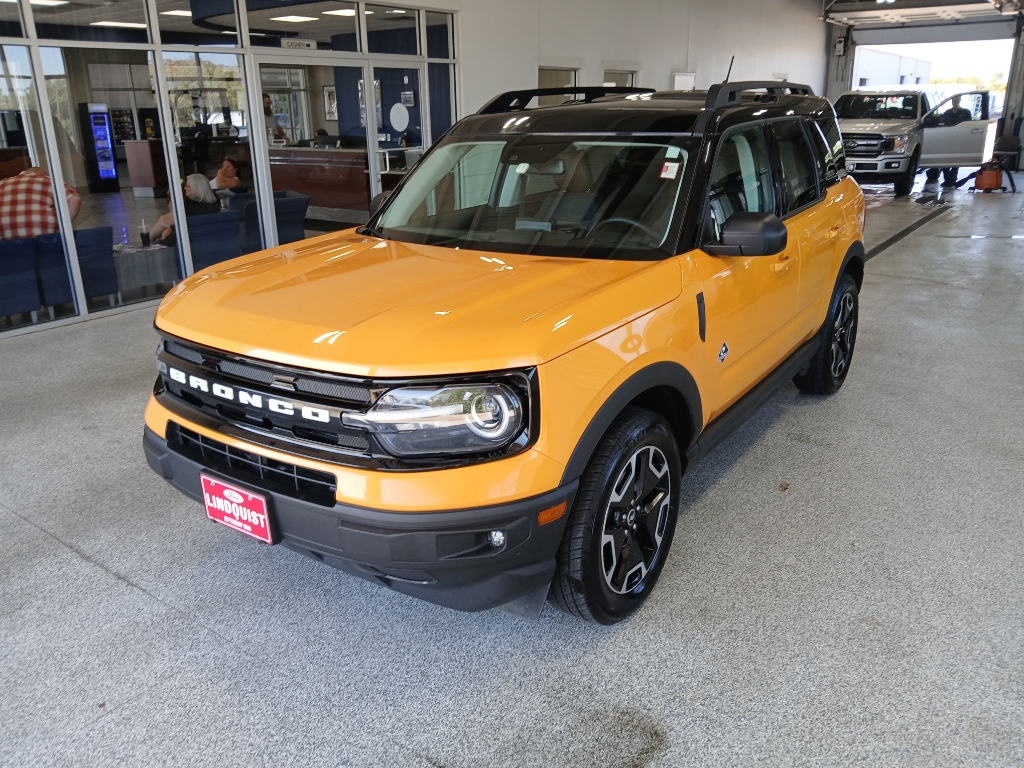 2022 Ford Bronco Sport Outer Banks photo 4