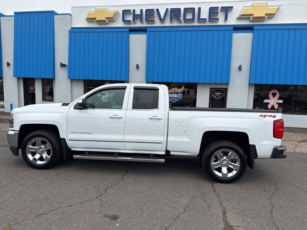2018 Chevrolet Silverado 1500 LTZ photo 17