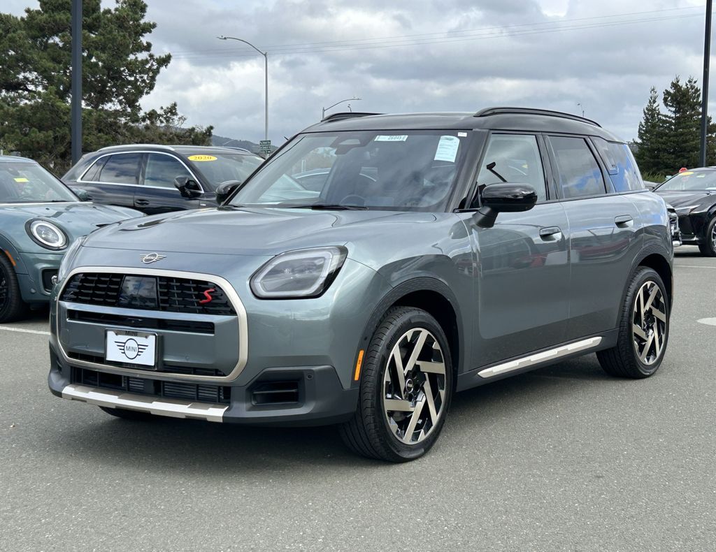 2026 MINI Countryman S's photo