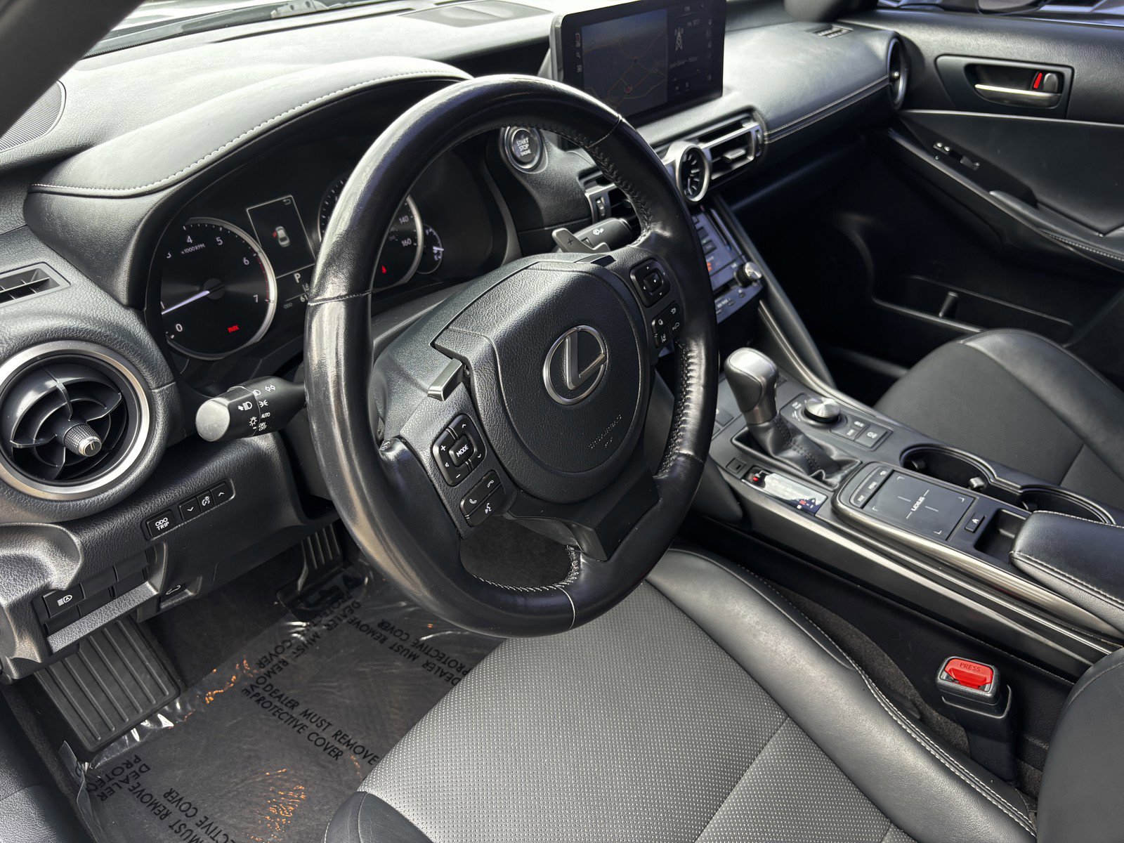 2021 Lexus IS 300 photo 20