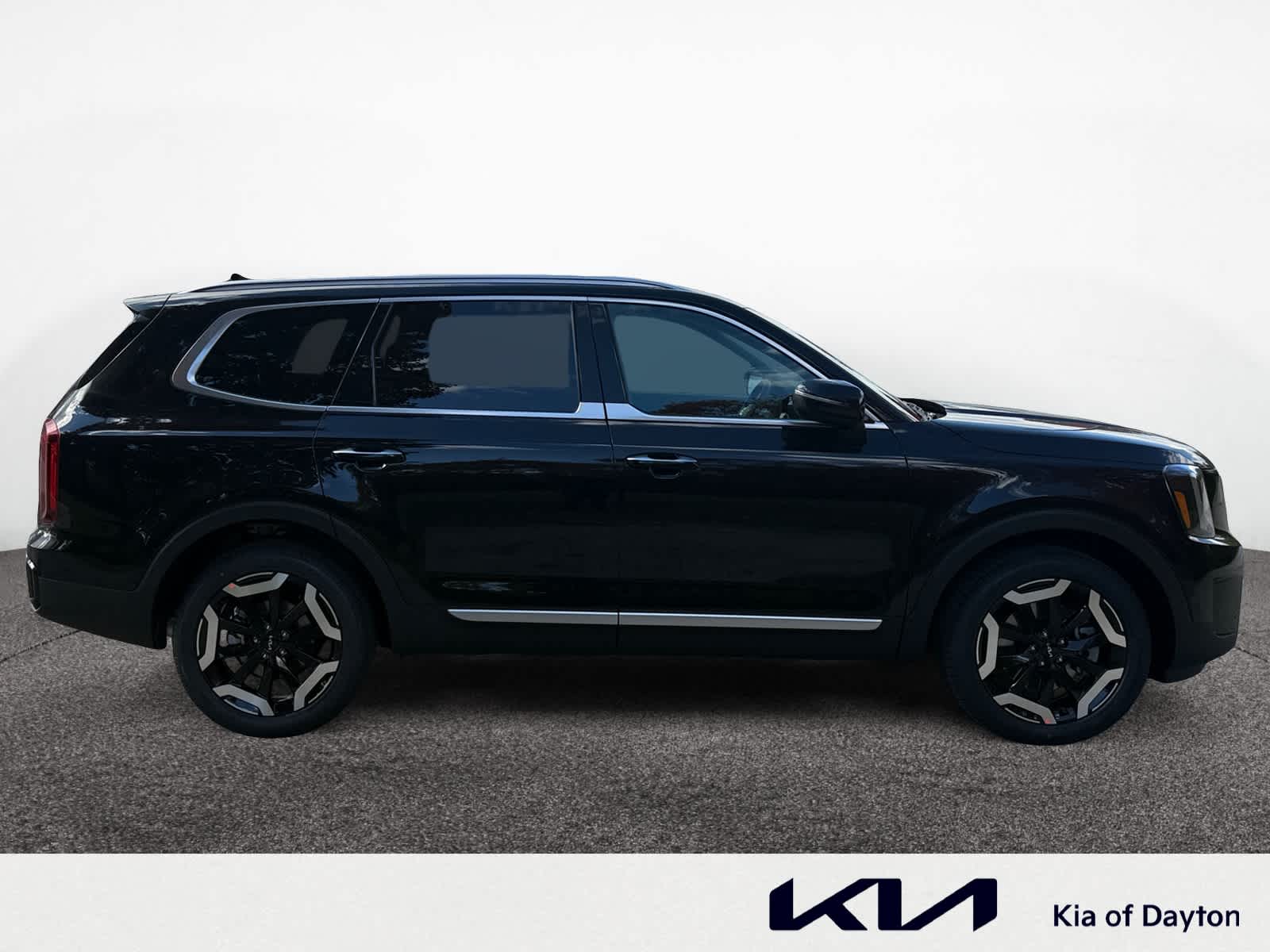 2025 Kia Telluride S photo 4