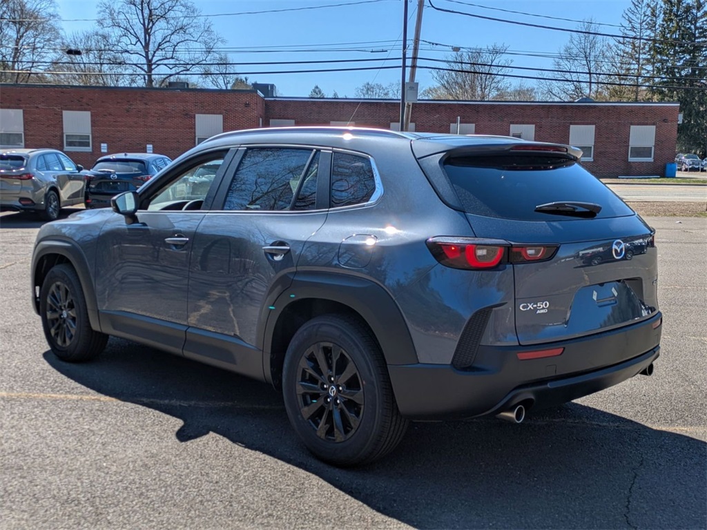 2025 Mazda CX-50 2.5 S Preferred photo 4