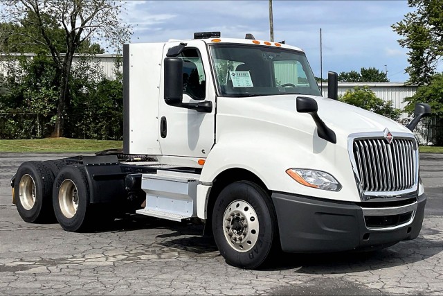 Pre-Owned 2020 International LT625 6x4 Day Cab