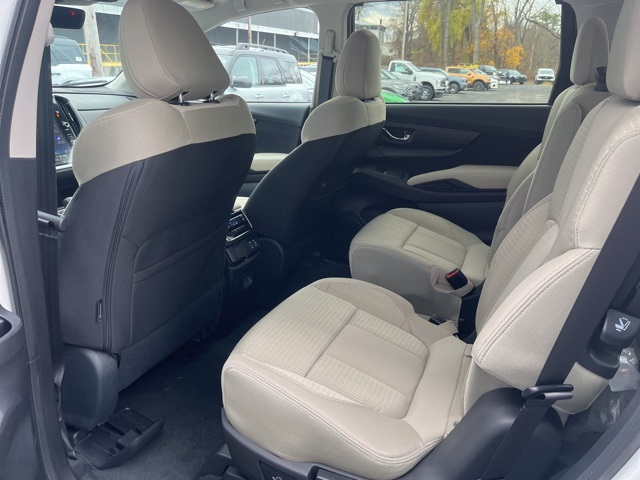 2025 Subaru Ascent Premium photo 3