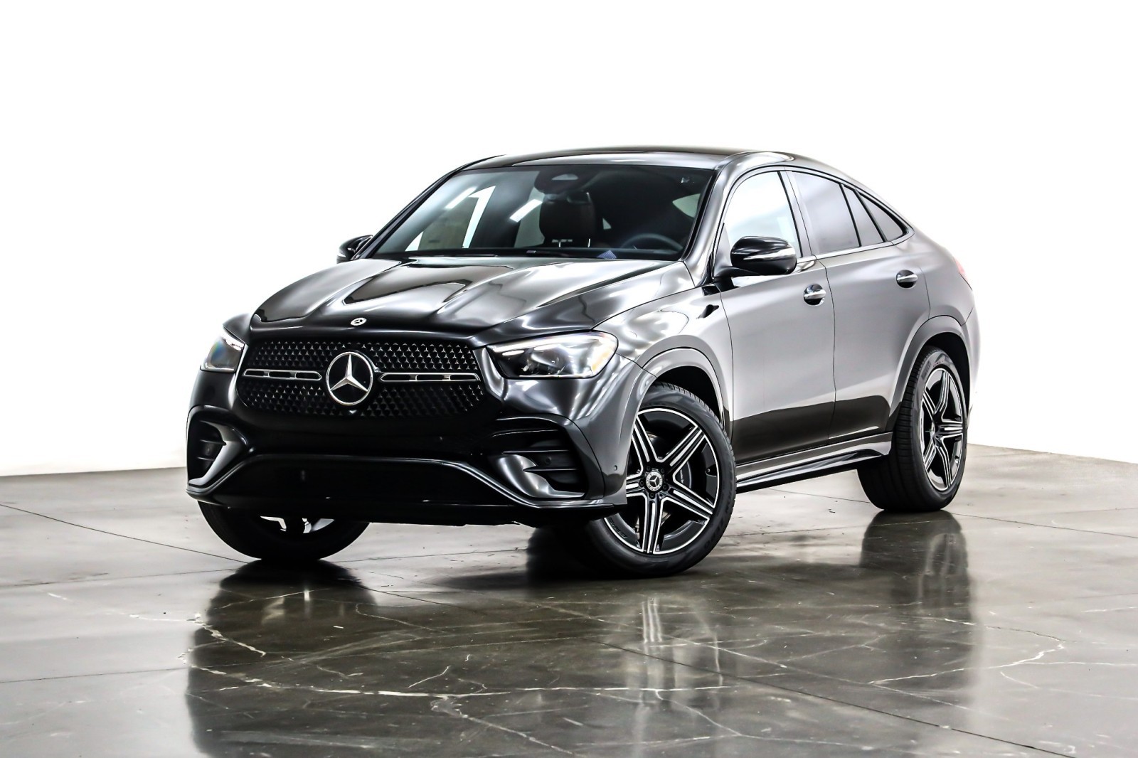 2026 Mercedes-Benz GLE Coupe GLE450's photo