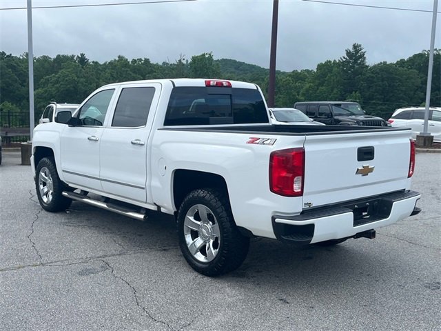 2018 Chevrolet Silverado 1500 LTZ photo 3