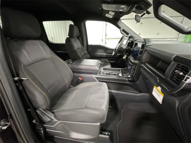 2025 Ford F-150 STX photo 26