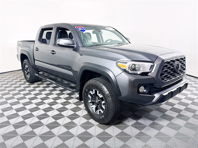 2023 Toyota Tacoma TRD Off Road's photo