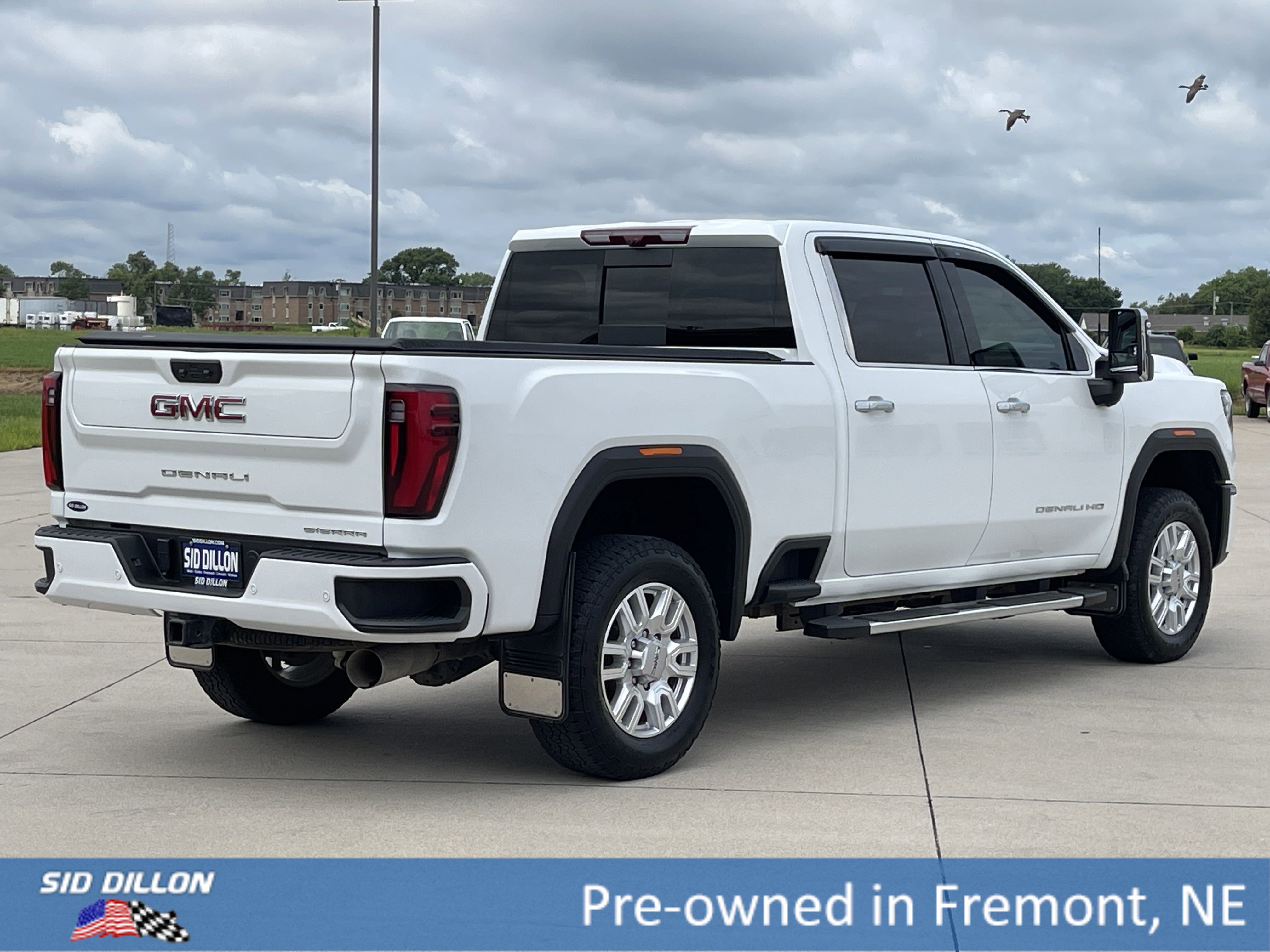 2024 Gmc Sierra 2500 HD Denali photo 13