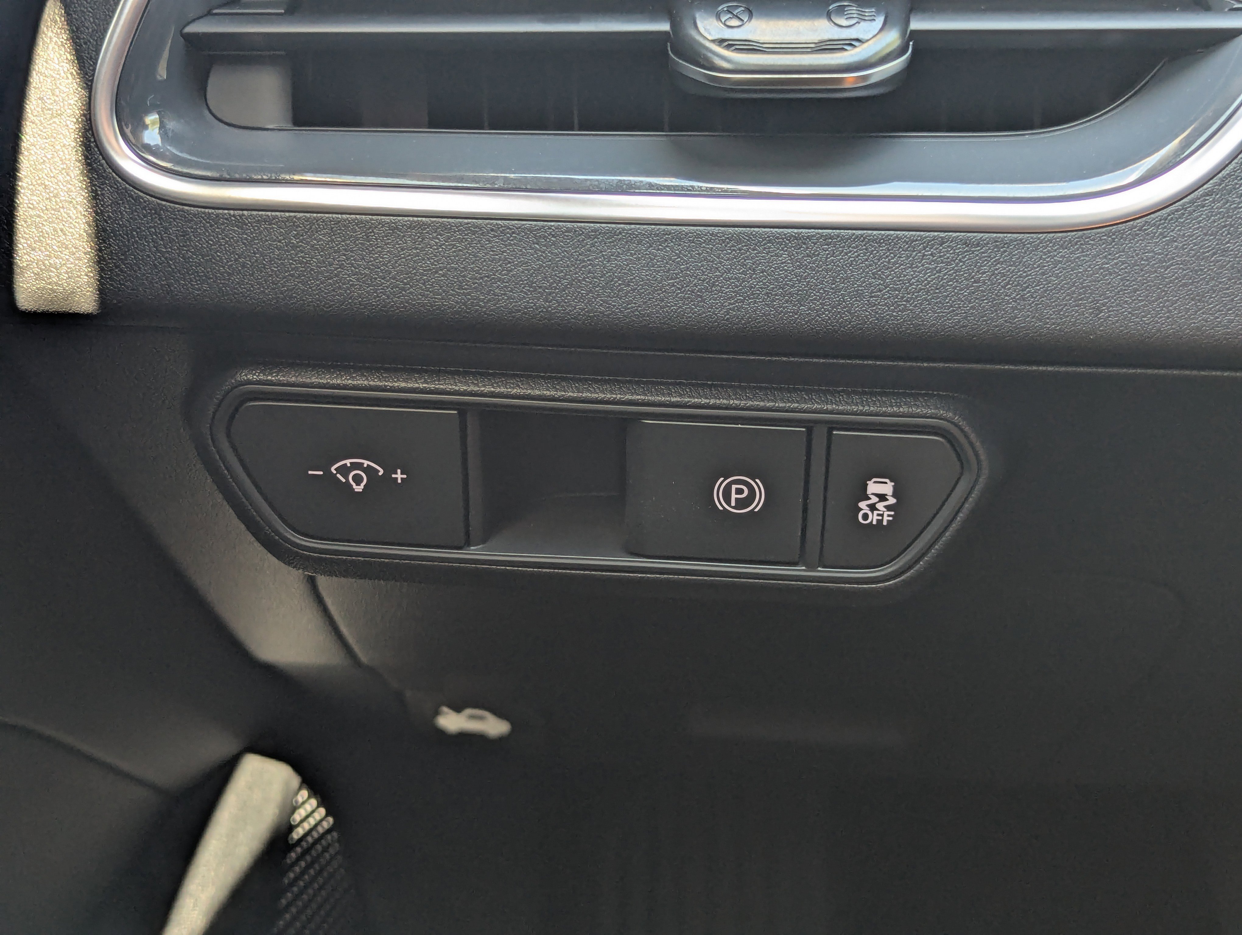 2025 Kia K4 EX photo 13