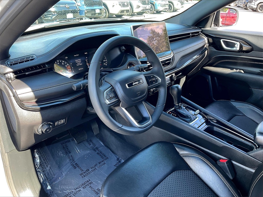 2023 Jeep Compass Altitude photo 8