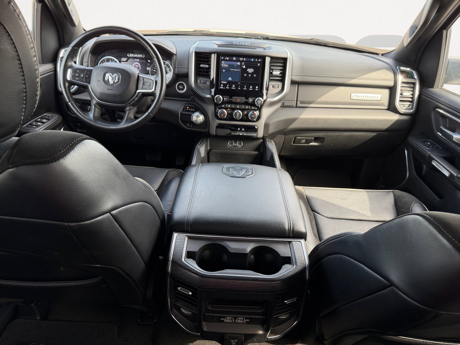 2024 Ram 1500 Laramie photo 3