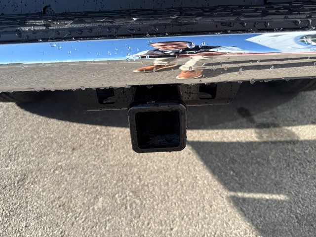 New 2025 Bright White Clear-Coat Exterior Paint RAM Tradesman image 5