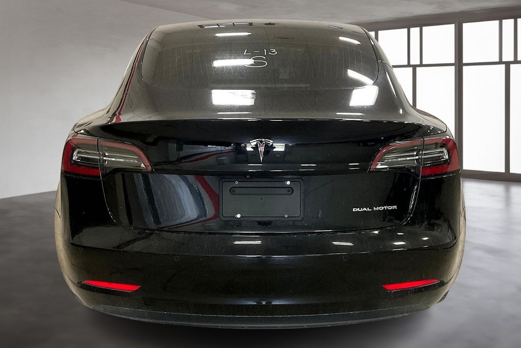 2019 Tesla Model 3 Long Range photo 4