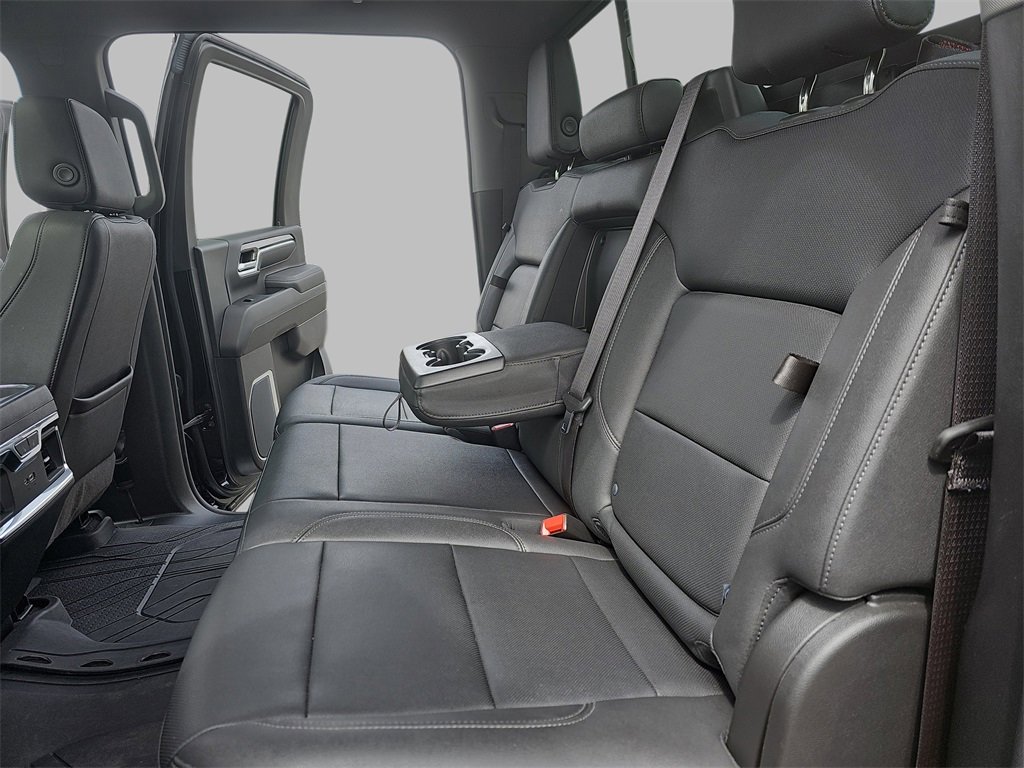2024 Chevrolet Silverado 2500HD LTZ photo 14