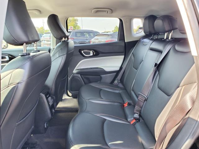 2022 Jeep Compass Limited photo 21