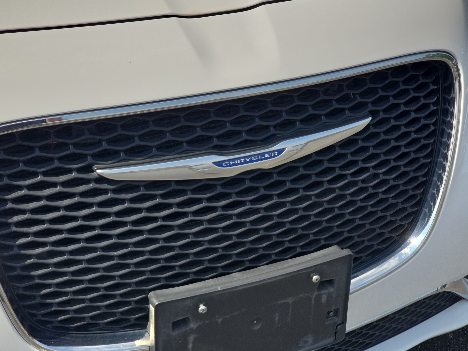2022 Chrysler 300 Touring photo 63
