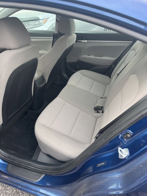 2019 Hyundai Elantra SE photo 3