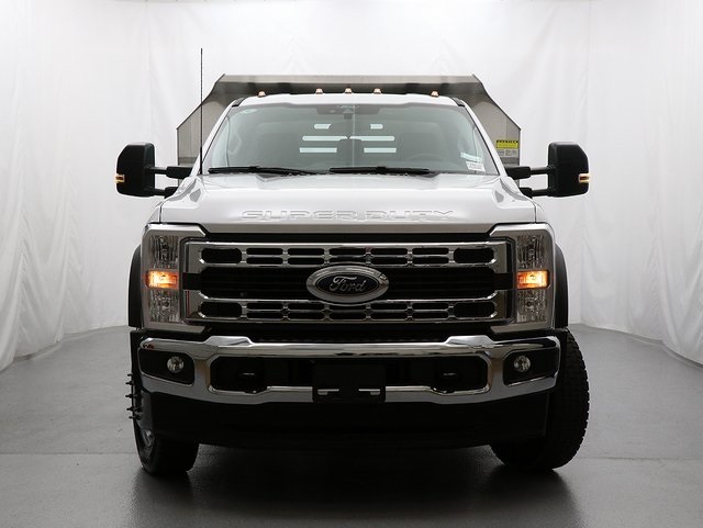 2025 Ford F-450 XL photo 4