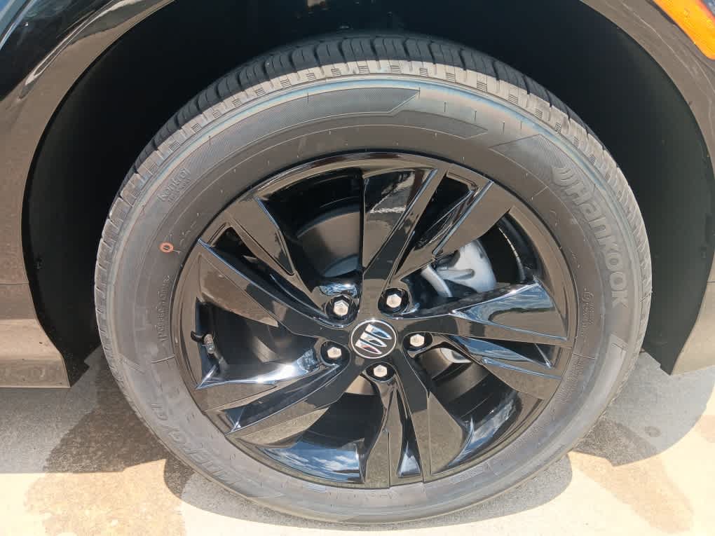 2026 Buick Encore GX Sport Touring photo 2