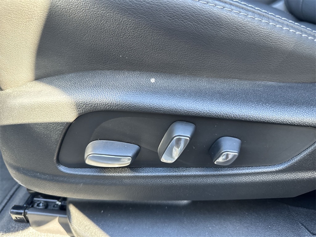 2024 Cadillac XT6 Sport photo 18