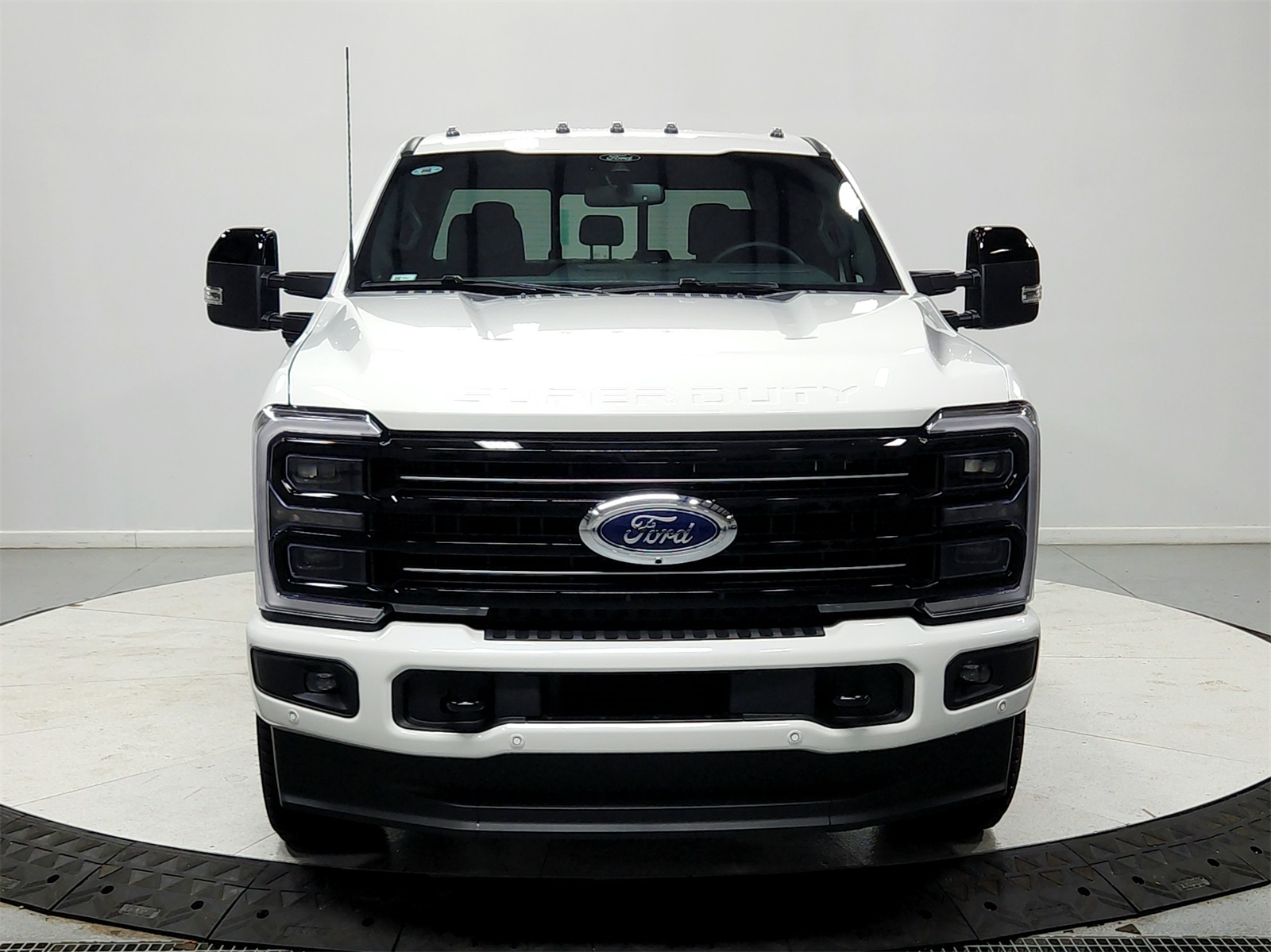 2026 Ford F-250 Platinum photo 2