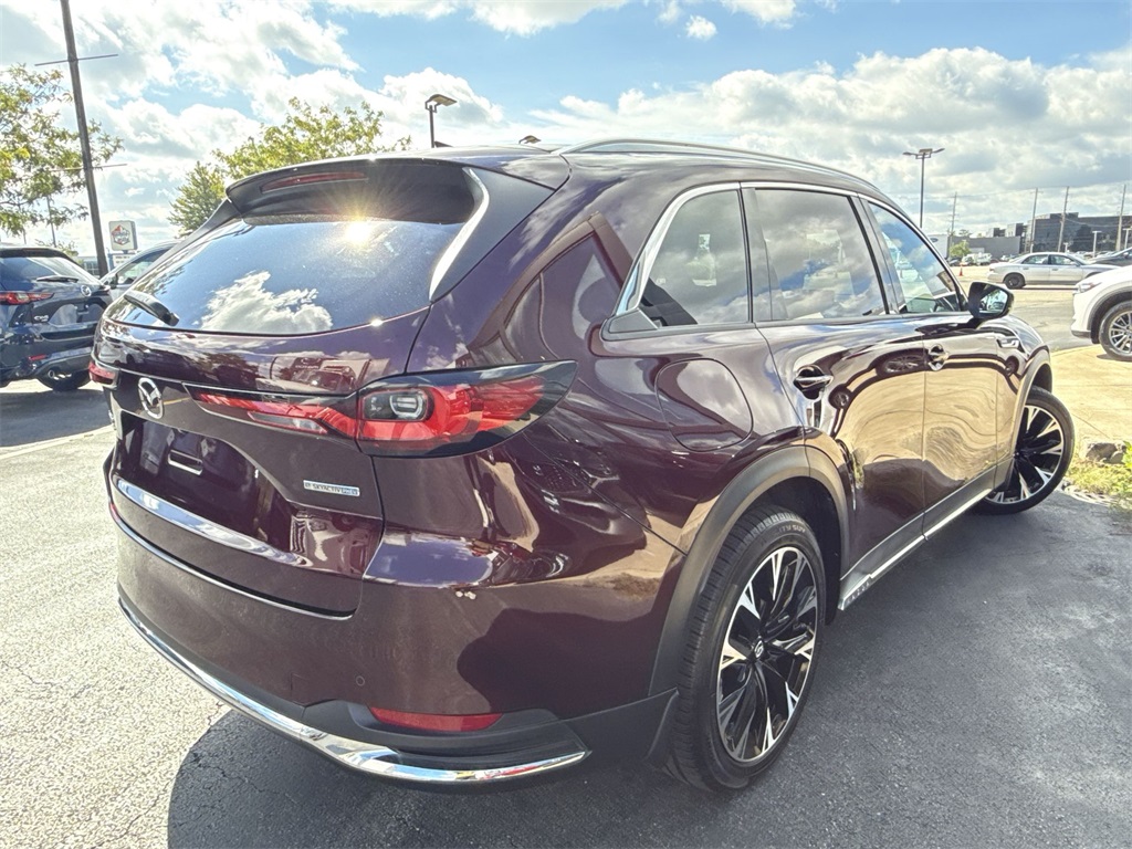 2024 Mazda CX-90 Plug-in Hybrid Premium Plus photo 3