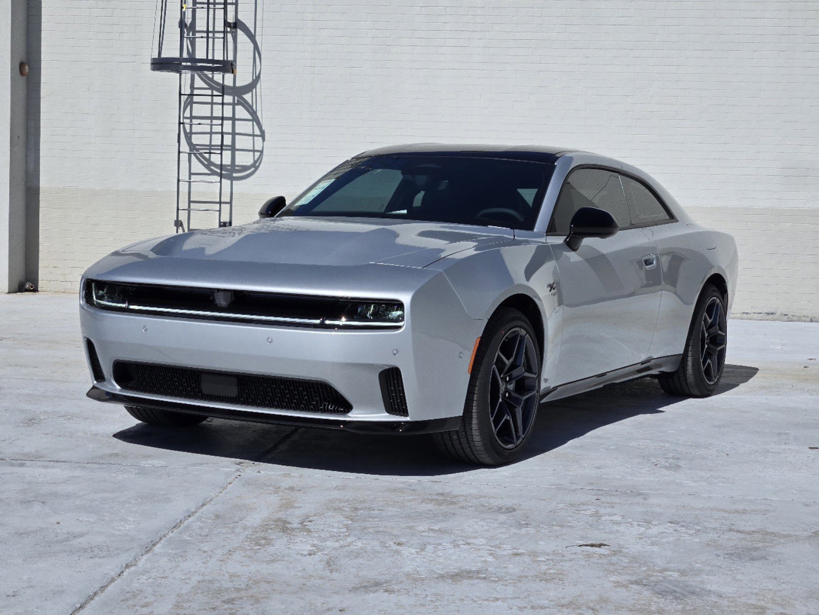2024 Dodge Charger Daytona R/T photo 2
