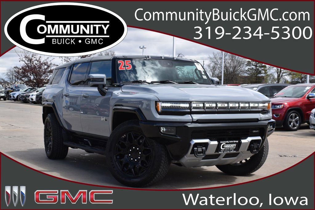 2025 GMC HUMMER EV 2X's photo