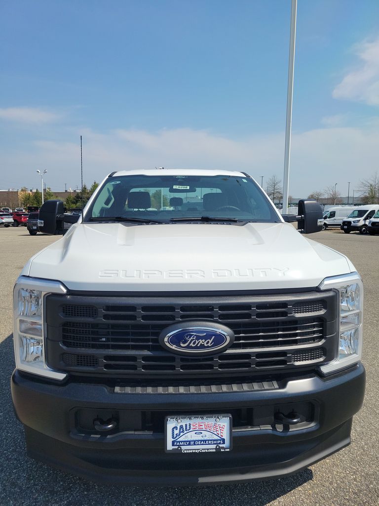 2025 Ford F-250 XL photo 2