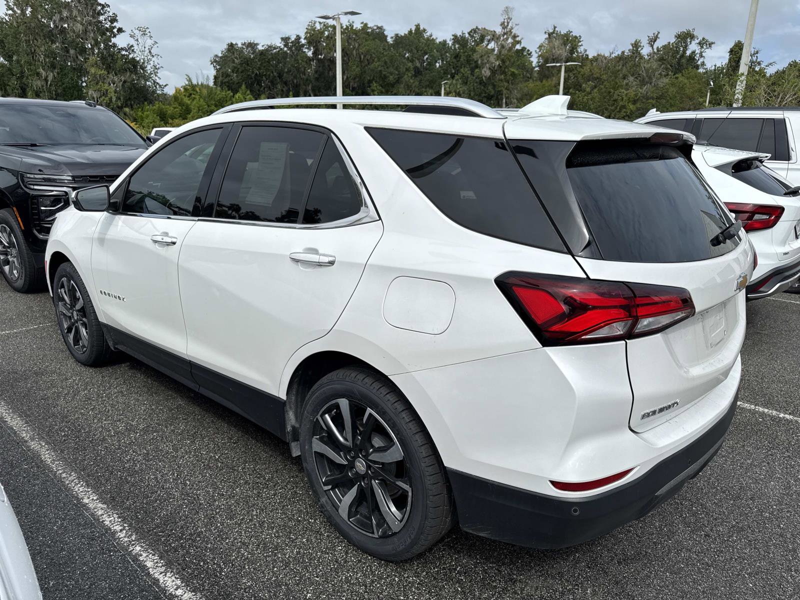 2022 Chevrolet Equinox Premier photo 4
