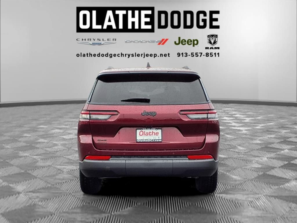 2025 Jeep Grand Cherokee Altitude X photo 24
